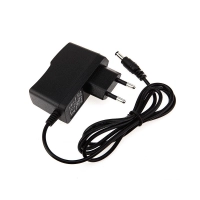 Universaalne 12V 1A (5.5*2.5) DC adapter